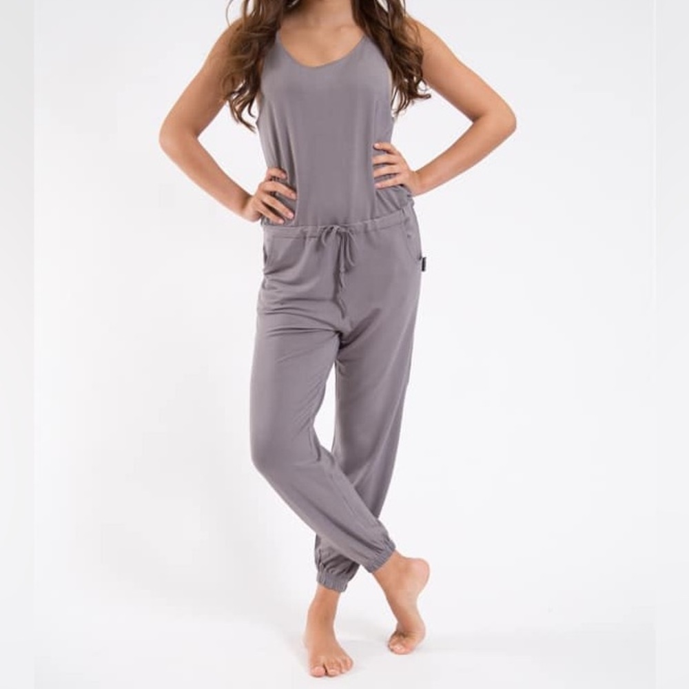 Sugar and Bruno Full Length Romper, Gray EUC Size L